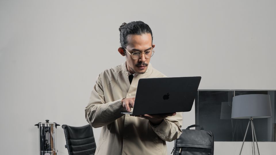 Watch Out for Chronic Stress in Workers